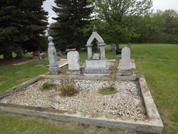 KolinCemetery--19